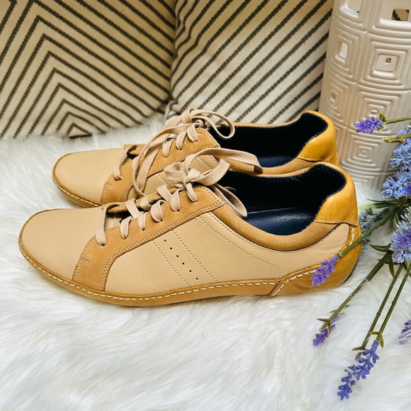Cole Haan Tan Leather Shoes main image 7